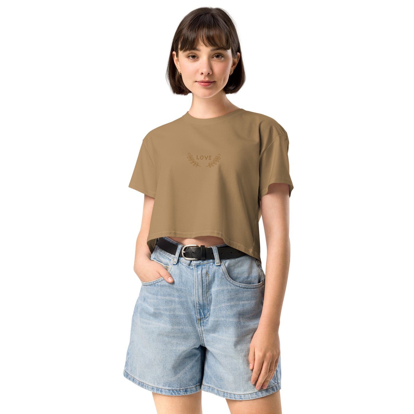 Women’s longer crop top t-shirt embroidered LOVE emblem
