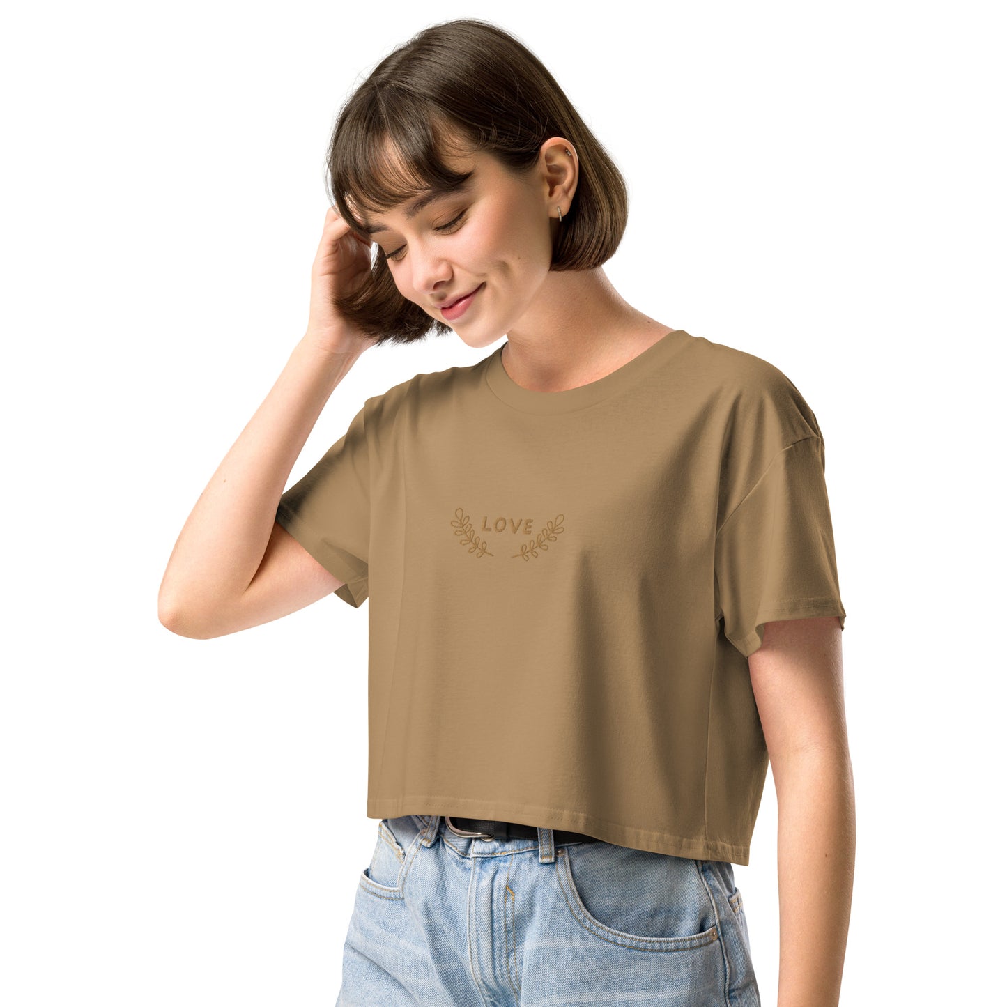 Women’s longer crop top t-shirt embroidered LOVE emblem